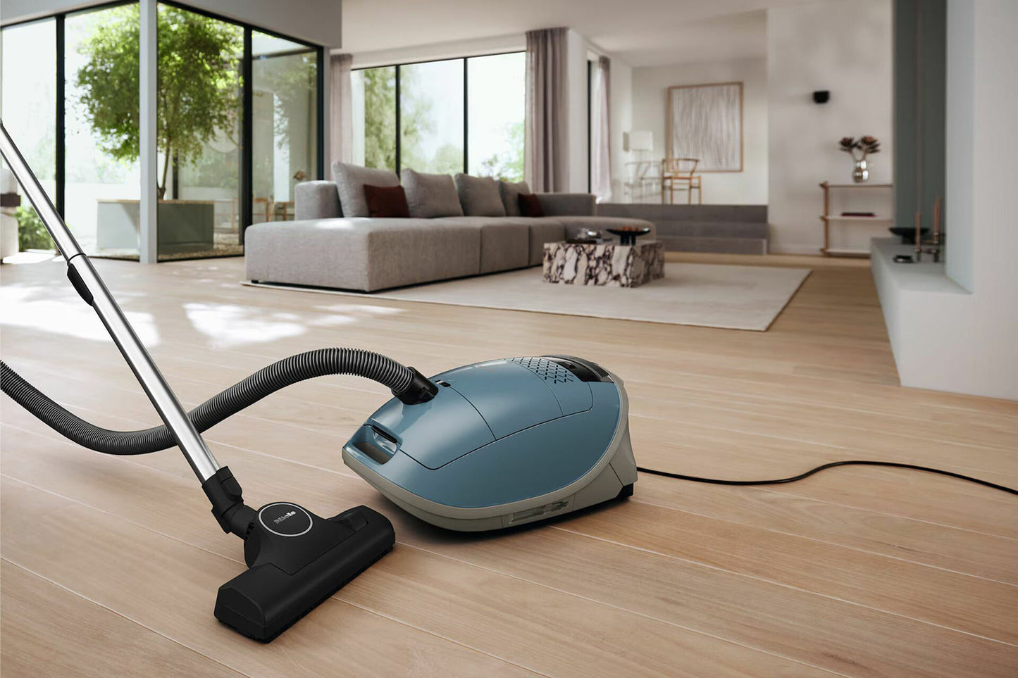 Miele Cylinder Vacuum Cleaner | GUARDM1FLEX | Nordic Blue